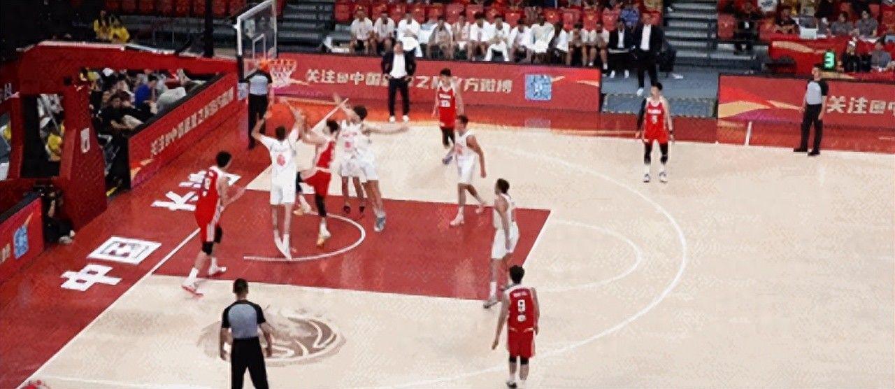 来了，斯科特·福斯特被任命为尼克斯对阵马刺NBA总决赛G5裁判长